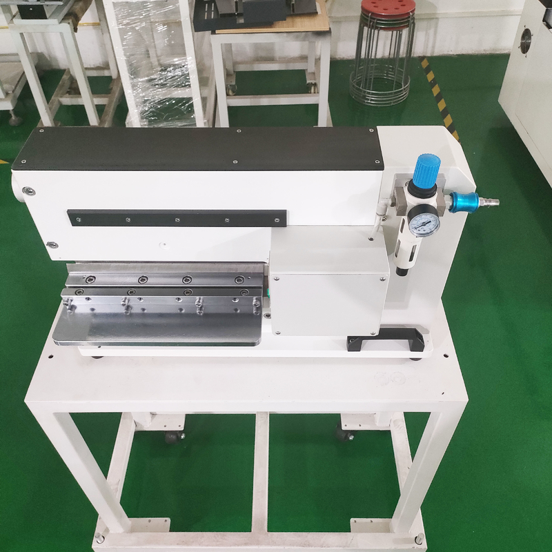 Machine complètement automatique marquée de séparateur de carte PCB pour la coupe de jambe de plat