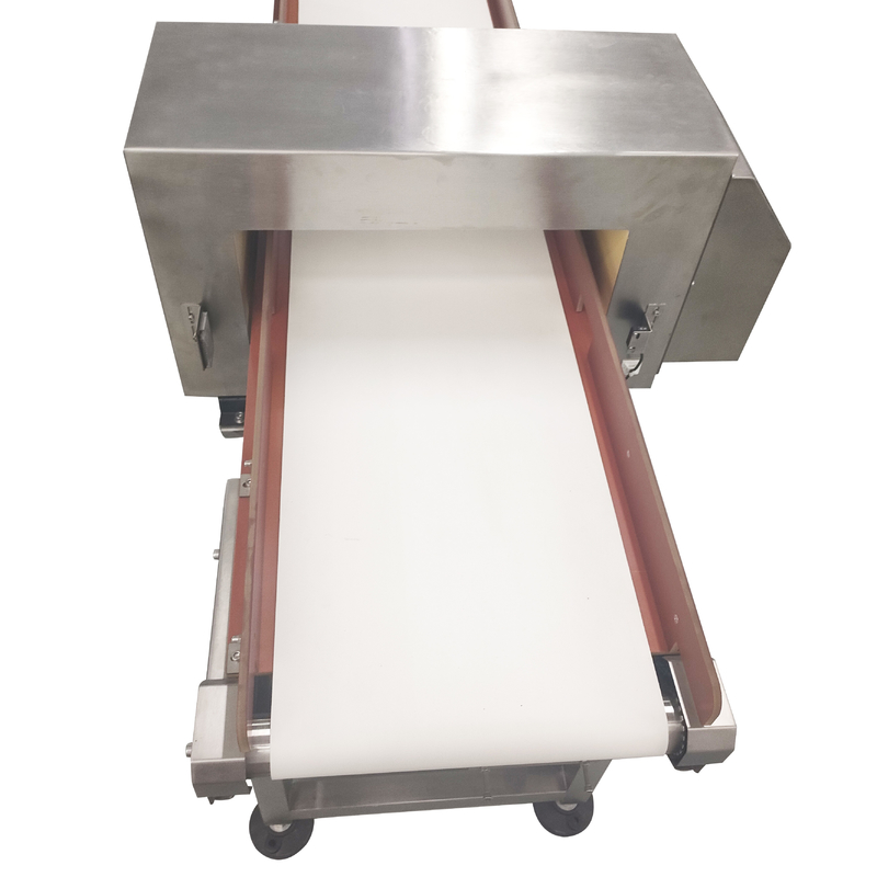 Performance de machine de détecteur de métaux de nourriture de bande de conveyeur haute avec le réjecteur pour la médecine
