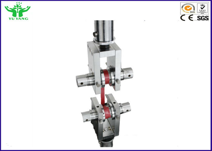 Double - valeur universelle ±1%/de système de servocommande de machine d'essai à la traction de colonne valeur ±0.5%
