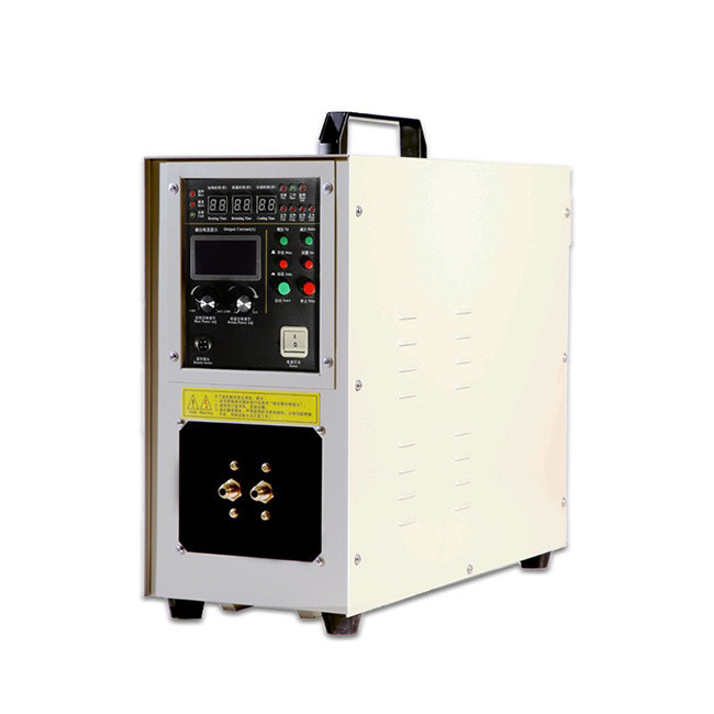 Équipement de traitement thermique par induction Solution unique de chauffage par induction Machinerie de construction Économiser du temps et des coûts Industrie de la métallurgie Moyenne fréquence 10 raisons de choisir un équipement de chauffage par induction