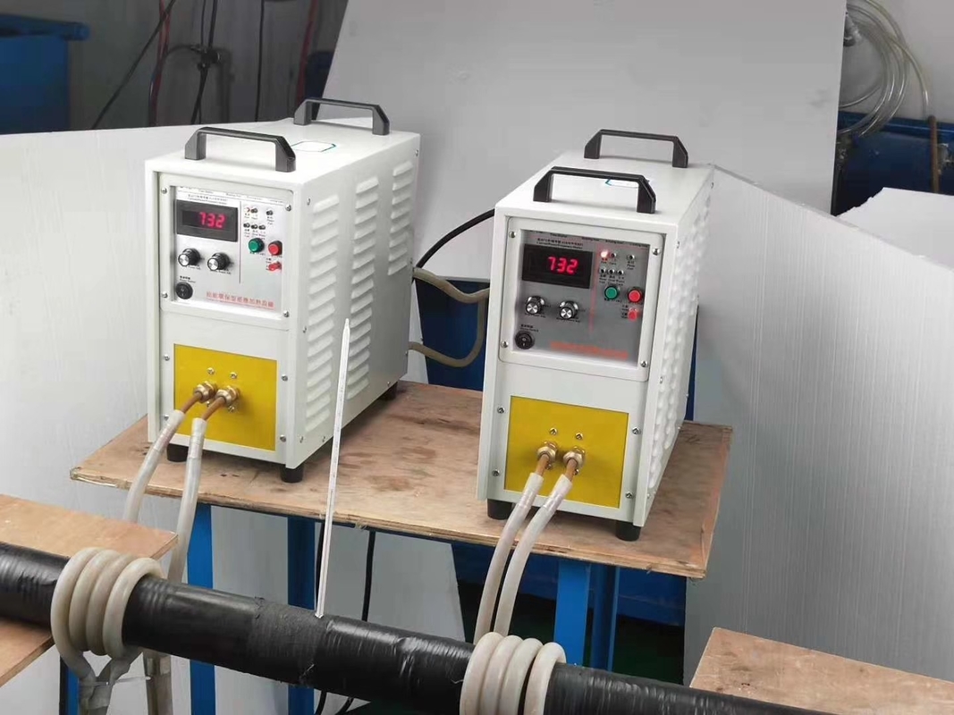 Outil de chauffage par induction portable pour le soudage et le traitement thermique des métaux sur site