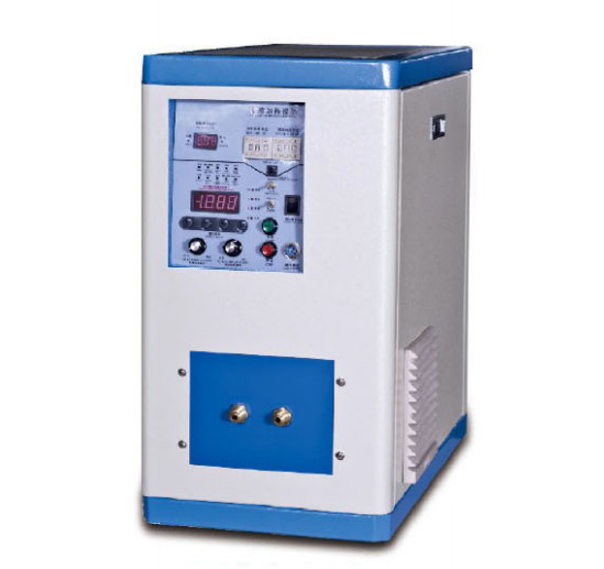 Équipement de traitement thermique par induction - Solution unique de traitement thermique CHAUFFAGE par induction à très haute fréquence MACHINE PARTIES AUTOMOTIVES Équipement de chauffage par induction - Améliorer l'efficacité de la production