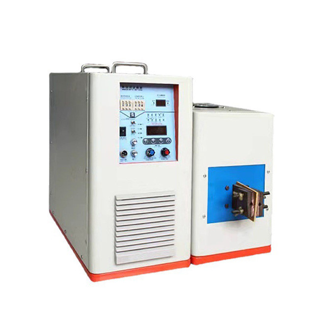 Équipement électronique de chauffage par induction - miniaturisation et haute efficacité MACHINE de chauffage par induction à très haute fréquence