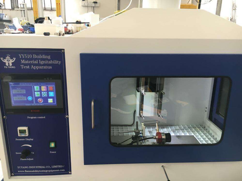 Équipement d'essai d'inflammabilité conforme à la norme EN ISO 11925-2 pour la classification des structures de bâtiments