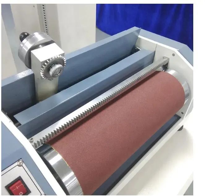 Appareil d'essai d'abrasion conforme à la norme ISO 4649