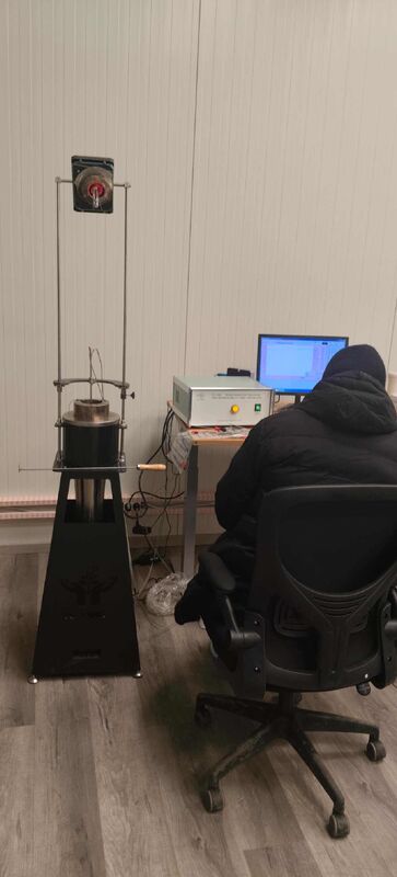 Appareil d'essai de non-combustibilité contrôlé par micro-ordinateur conforme à la norme ISO 1182-2020 et résistant à la chaleur à 1600 °C