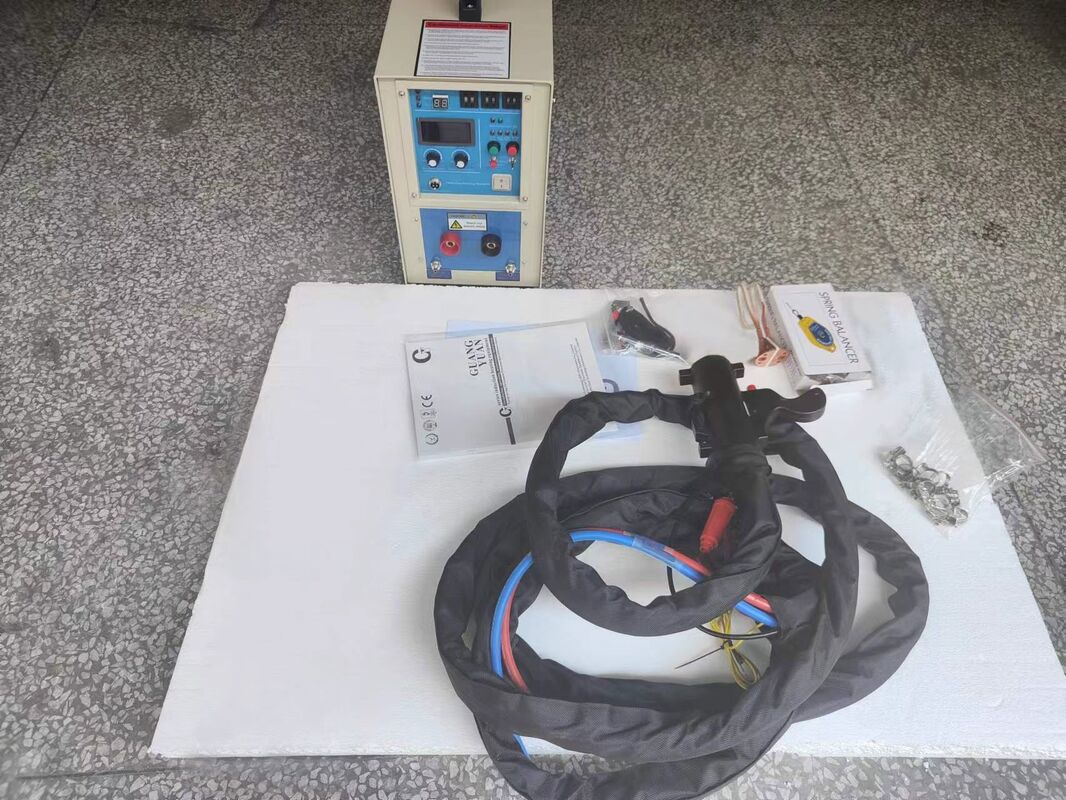 Machine de recuit continu pour fil LGBT à induction chauffante portable de 200 kW avec écran tactile