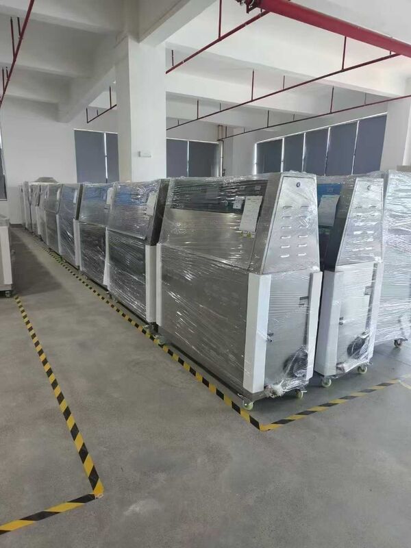 Testeur de vieillissement accéléré par UV pour chaussures en cuir en caoutchouc plastique avec régulateur de température PID numérique