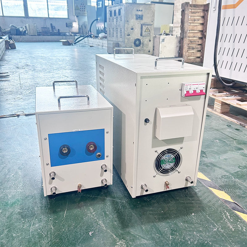 Coils kits pour l'utilisation de l'auto25KW chauffage par induction à haute fréquence 380v machine de soudage pour l'éteinte recuit nouveau état utilisé pompe à engrenages de métal moteur