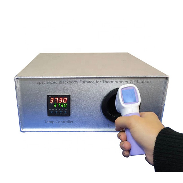 Four de corps noir d'équipement d'essai d'inflammabilité de haute précision pour le calibrage du thermomètre infrarouge